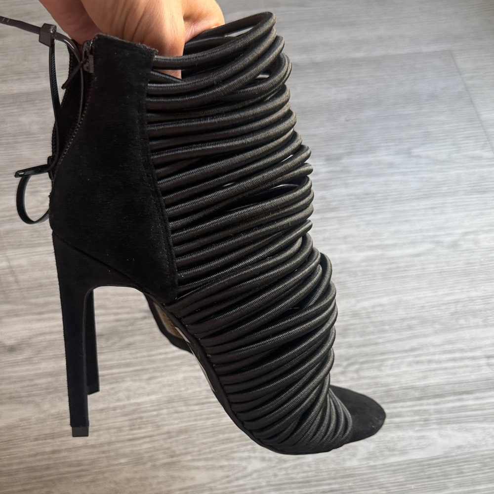 Jeffrey Campbell Black Strappy Women's Heels - Picture 3 of 7